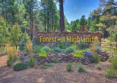 Fhoto of entrance to the Forest Highlands country club in Flagstaff, AZ.