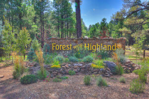 Photo of entrance sign to Forest Highlands country club in Flagstaff, AZ.